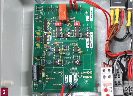 Monitorovanie batérie ELMAG 12 V pre ovládací panel štart-stop cez bezpotenciálový kontakt, 53316