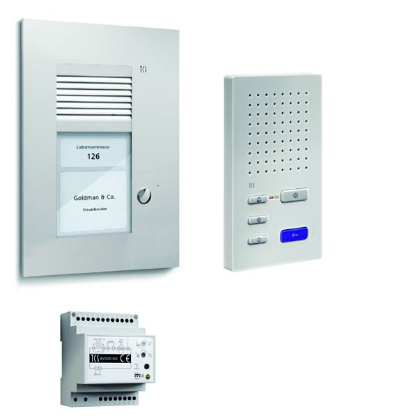 Systém ovládania dverí TCS audio:balenie UP pre 1 bytovú jednotku, s preddverovou stanicou PUK, 1 zvončekové tlačidlo, 1x handsfree reproduktor ISW3130, riadiaca jednotka BVS20, PSU2210-0000