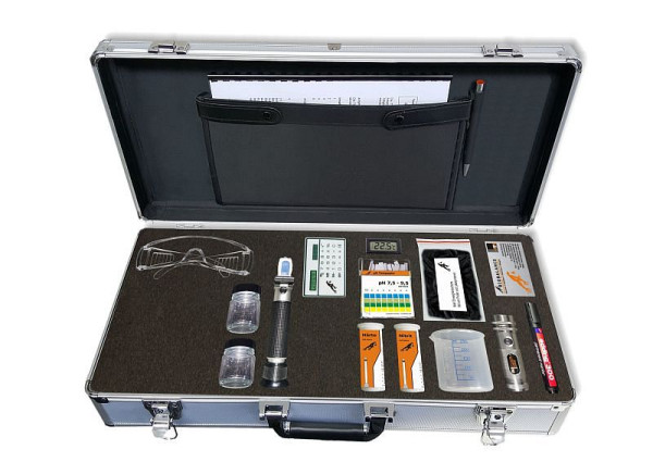Testovací kufrík Hamma pre štandardné testovanie chladiaceho maziva, 2201001