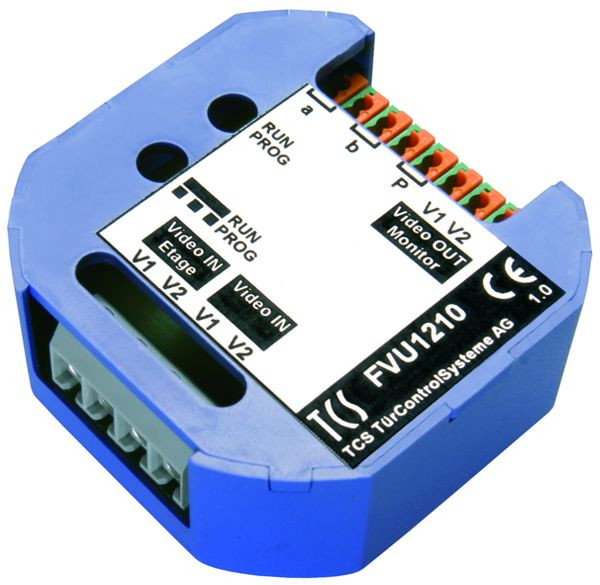 Prepínač video signálu TCS pre cielený výber 1 z až 2 kamier, dvojitý, pod omietku, FVU1210-0600