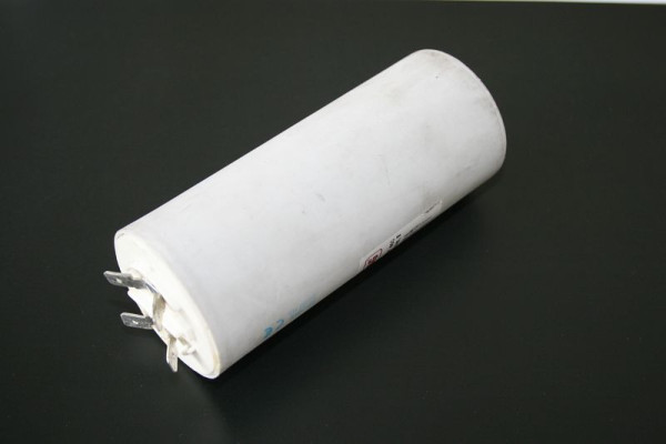 ELMAG kondenzátor 60 mF pre BOY 460, 4 konektory, dĺžka: 120 mm, Ø 50 mm, 9201287